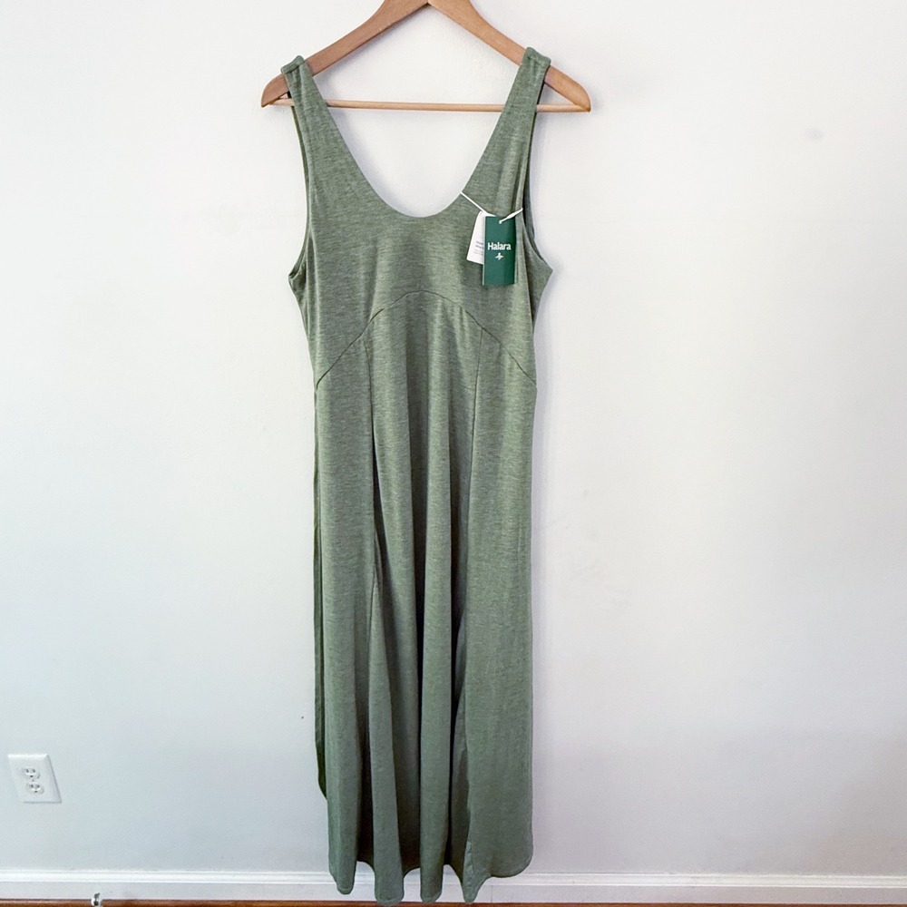 NWT Halara Maxi Dress Women Medium High Side Slit Athleisure Gorpcore Summer
